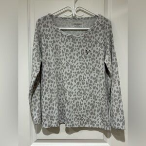 Victoria Secret Pajama Set - has wear + pilling